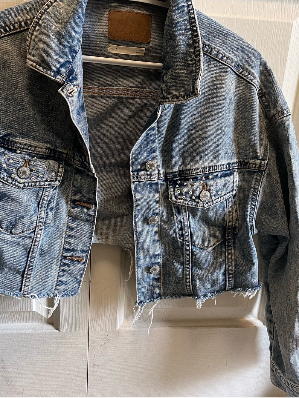 Jean jacket with glitter